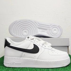 Nike Air Force 1 '07 White Black Pebbled Leather